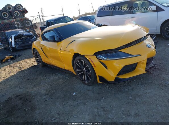 WZ1DB2C02MW042502 2021 TOYOTA GR SUPRA Yellow Передня права чверть