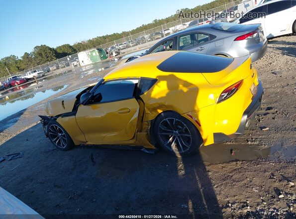 WZ1DB2C02MW042502 2021 TOYOTA GR SUPRA Yellow 