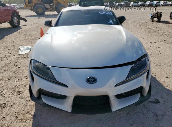 WZ1DB2C05MW039979 2021 TOYOTA SUPRA Белый Вид спереди
