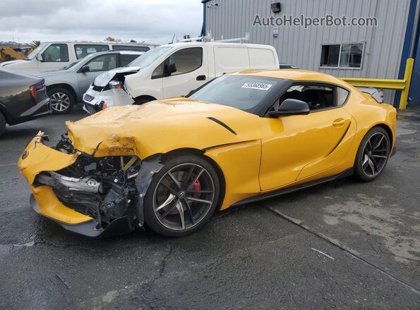 WZ1DB4C03LW031261 2020 TOYOTA SUPRA Желтый Передняя левая четверть