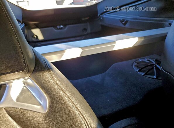 WZ1DB4C09LW028090 2020 TOYOTA SUPRA White Vista de los asientos traseros