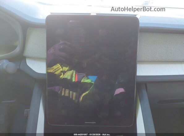 YSMED3KA5PL121797 2023 POLESTAR 2 Gray 
