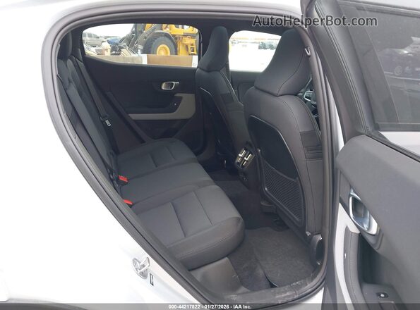 YSMFD3KA5RL218831 2024 POLESTAR 2 Gray Вид наклейки з VIN-кодом