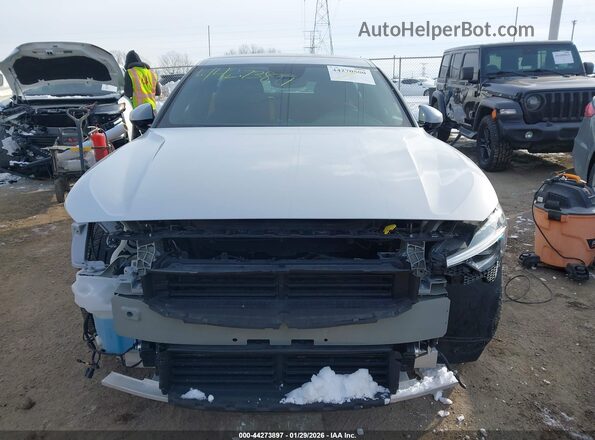 YSMFG3KA5RL219422 2024 POLESTAR 2 Серый Вид задней части салона