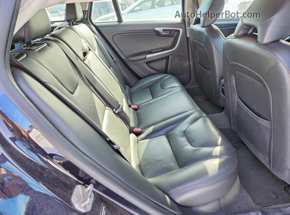 YV140MEK2H1351513 2017 VOLVO V60 Blue უკანა სავარძლების ხედი