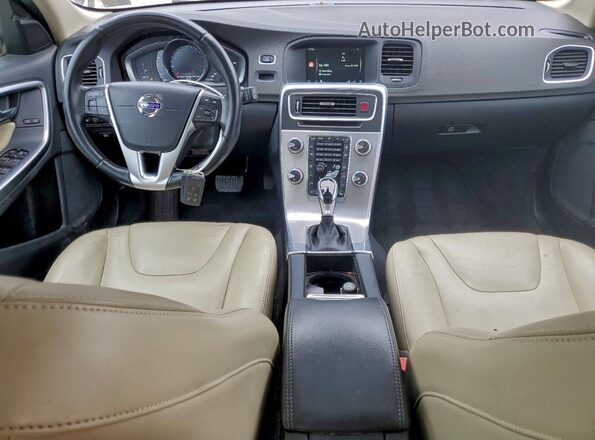 YV140MEK3H1357269 2017 VOLVO V60 Черный Вид панели приборов