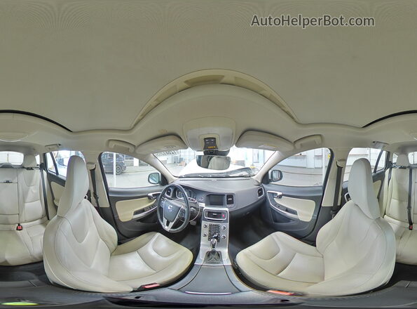 YV140MEK6H1332799 2017 VOLVO V60 White VIN կոդի պիտակի տեսք