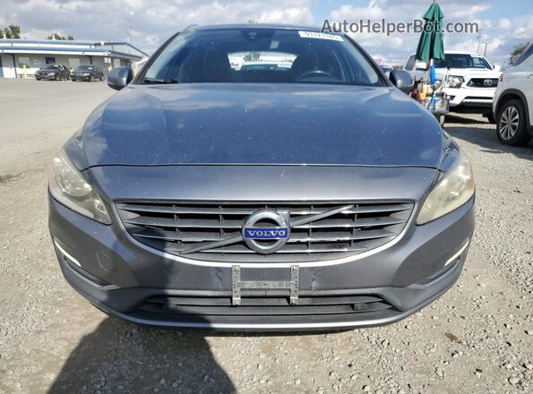 YV140MEK6H1367360 2017 VOLVO V60 Gray Widok z przodu