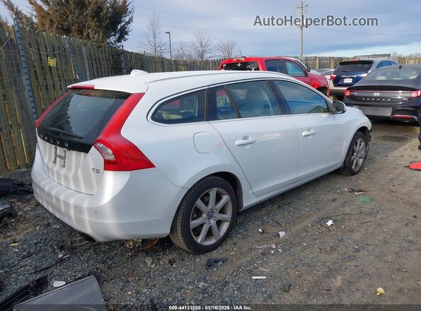 YV140MEM7H1361357 2017 VOLVO V60 White Задня права чверть