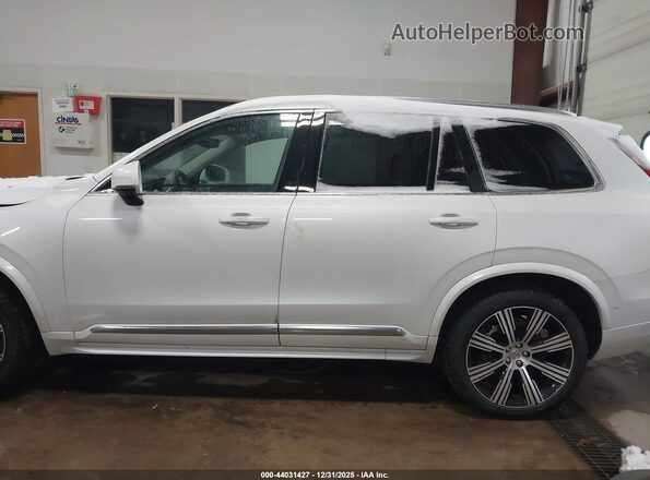 YV4062PA7P1949930 2023 VOLVO XC90 Белый Панорамный вид салона 360°