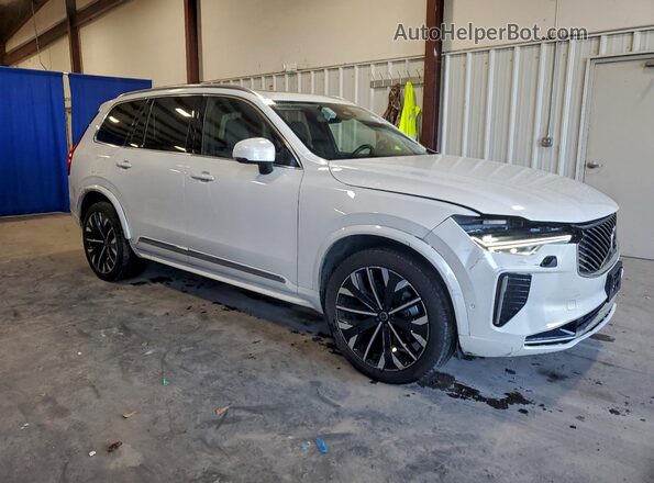 YV4062PB0S1376662 2025 VOLVO XC90 White Передня права чверть