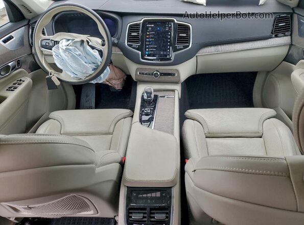 YV4062PF8R1163732 2024 VOLVO XC90 Белый Вид панели приборов