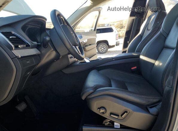 YV4062PF9S1332629 2025 VOLVO XC90 Серый Вид салона спереди