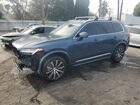 2023 Volvo Xc90 Plus Синий vin: YV4062PN2P1993014 Damage: Left Front Door, Heavy Scratch, 1/2 To 1 Inch