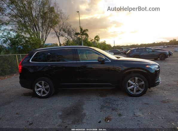 YV4102CK0M1748600 2021 VOLVO XC90 Black Вид задньої частини салону