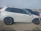 2018 Volvo Xc90 T5 Momentum Белый vin: YV4102CK7J1334757