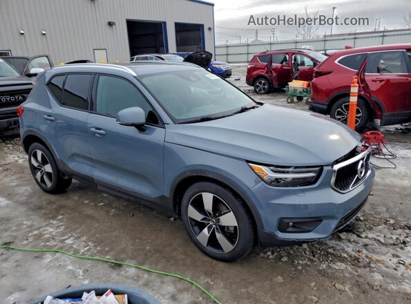 YV4162UK2N2668191 2022 VOLVO XC40 Gray Delantero derecho
