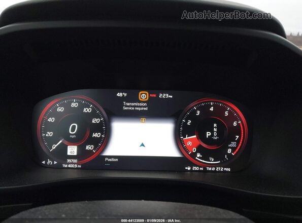 YV4162UL3K2073371 2019 VOLVO XC40 Белый Вид задних сидений
