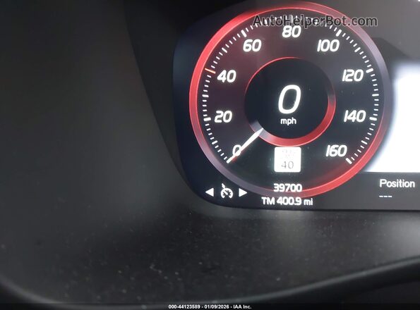 YV4162UL3K2073371 2019 VOLVO XC40 Белый 
