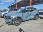 2020 Volvo Xc40 T5 R-design Silver vin: YV4162UM3L2245800