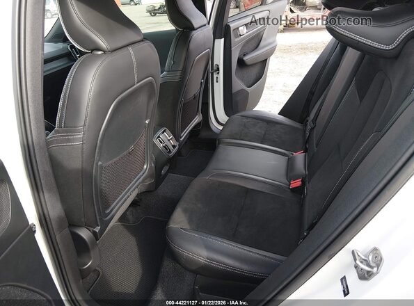 YV4162UM3M2394113 2021 VOLVO XC40 Белый Вид наклейки с VIN-кодом