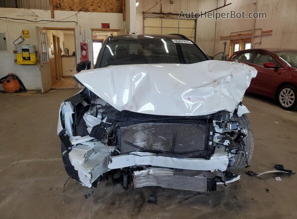 YV4162UM5K2047993 2019 VOLVO XC40 White Вид спереду