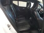 2019 Volvo Xc40 T5 R-design White vin: YV4162UM5K2047993