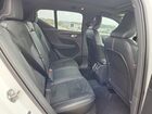2021 Volvo Xc40 T5 R-design White vin: YV4162UM9M2562790