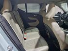 2019 Volvo Xc40 T5 Momentum Синий vin: YV4162XZ1K2006963