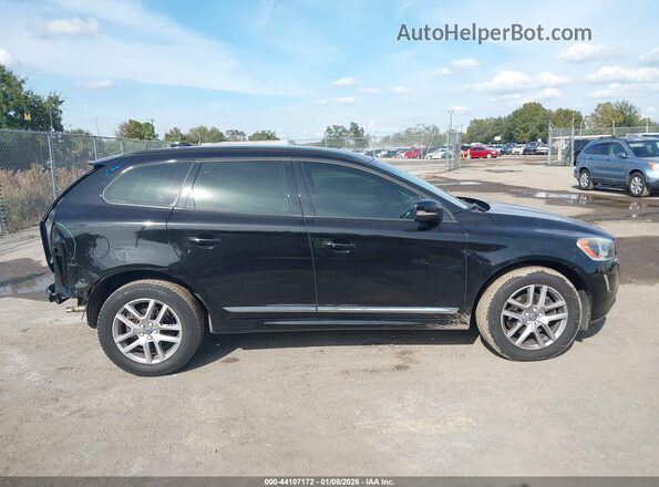 YV440MDJ2H2079597 2017 VOLVO XC60 Черный Панорамный вид салона 360°