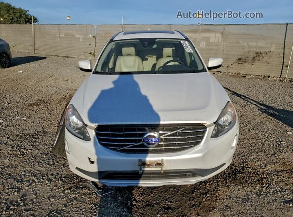 YV440MDU3H2192310 2017 VOLVO XC60 Белый Вид спереди