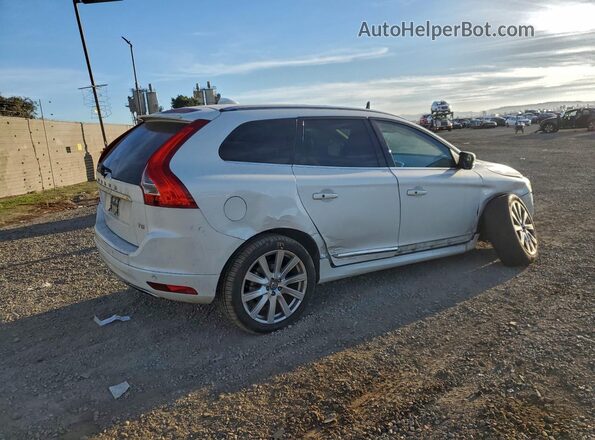 YV440MDU3H2192310 2017 VOLVO XC60 Белый Задняя правая четверть