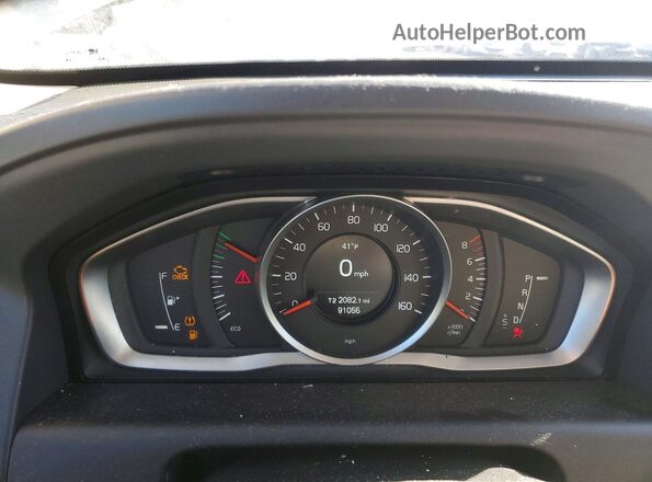 YV440MDU8H2018894 2017 VOLVO XC60 Gray Widok tylnych siedzeń