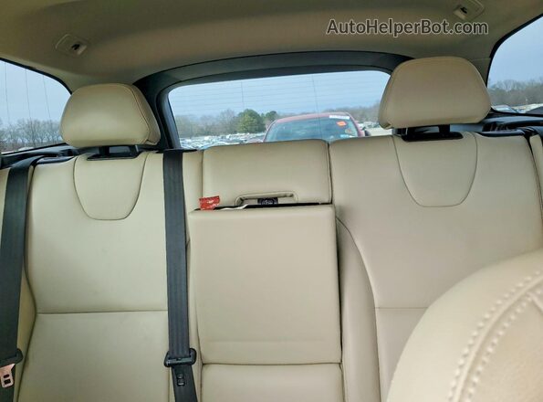 YV440MDU8H2018894 2017 VOLVO XC60 Gray Widok wnętrza z tyłu