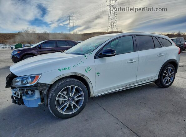 YV440MWK8J2058653 2018 VOLVO V60 Белый Передняя левая четверть