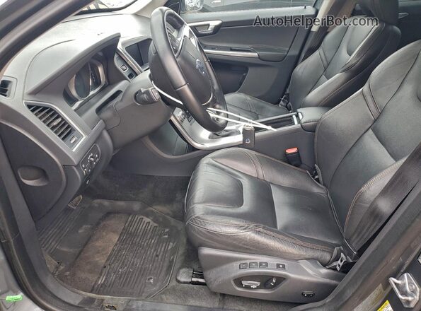 YV449MRR2H2043011 2017 VOLVO XC60 Gray Widok wnętrza z przodu