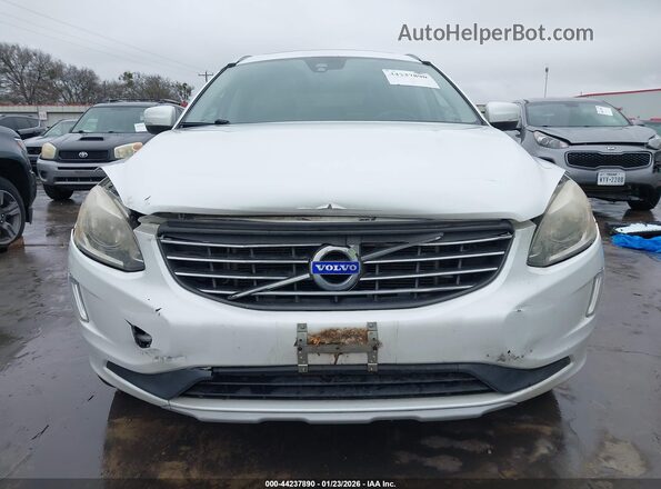 YV449MRU7H2009666 2017 VOLVO XC60 Белый Вид спереди