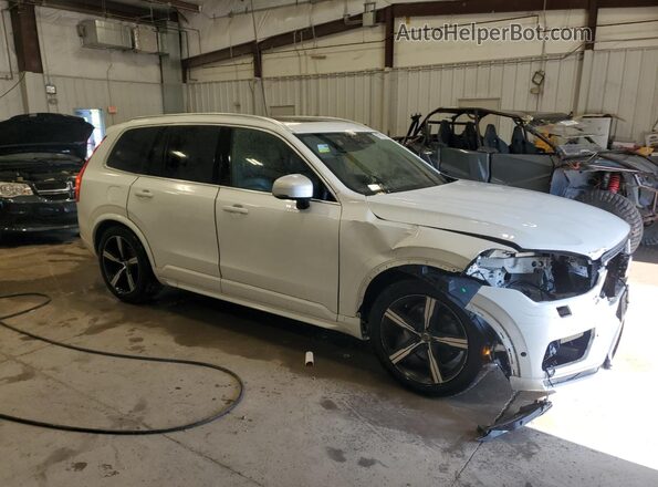 YV4A22PM2G1073259 2016 VOLVO XC90 Белый Передняя правая четверть
