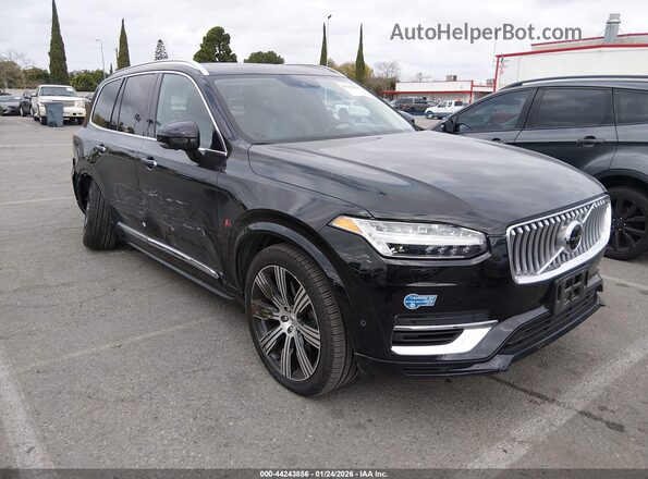 YV4BR0CL9M1682586 2021 VOLVO XC90 RECHARGE PLUG-IN HYBRID Черный Передняя правая четверть