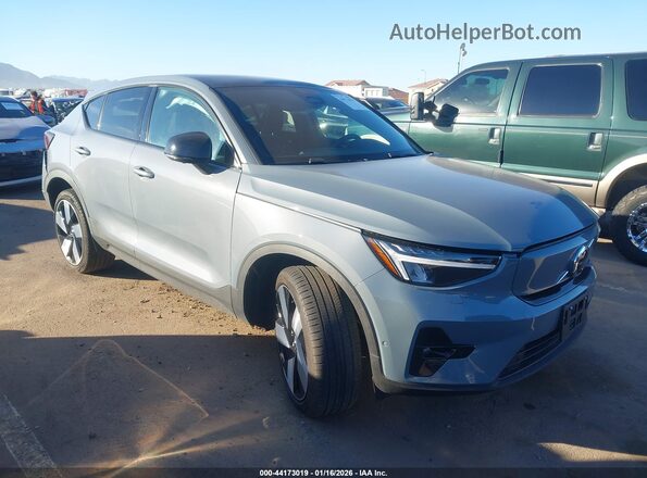 YV4ED3GL5P2062534 2023 VOLVO C40 RECHARGE PURE ELECTRIC Gray Delantero derecho