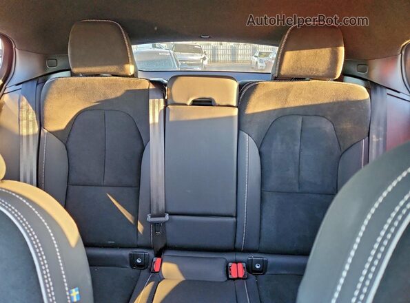 YV4ED3GM5P2050439 2023 VOLVO C40 Серебряный Вид задних сидений