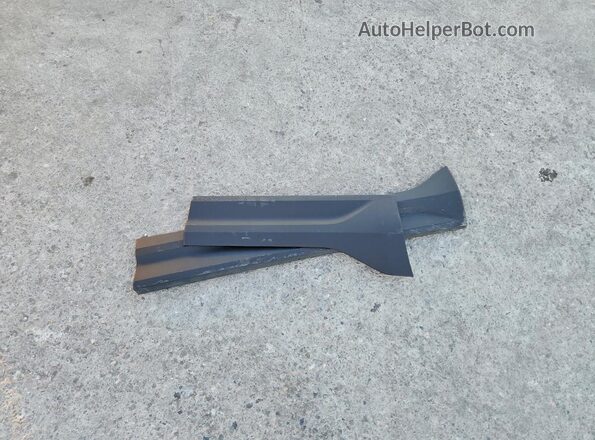 YV4ED3GM5P2050439 2023 VOLVO C40 Серебряный Вид наклейки с VIN-кодом