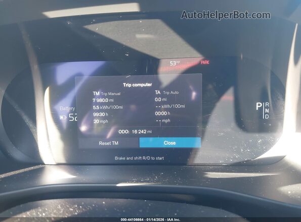 YV4ED3UL2P2106509 2023 VOLVO XC40 RECHARGE PURE ELECTRIC Green Rear seats view