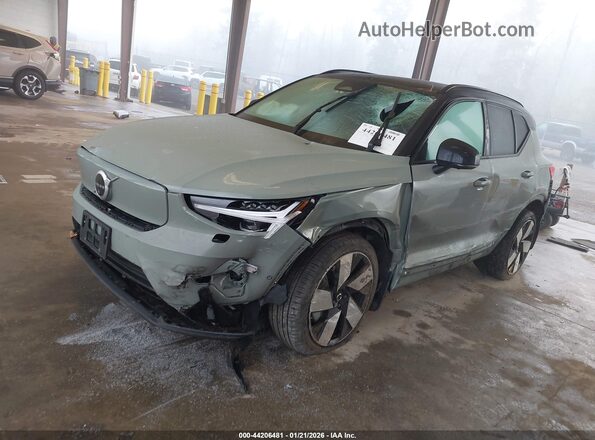 YV4ED3UM0P2082249 2023 VOLVO XC40 RECHARGE PURE ELECTRIC Green Передня ліва чверть