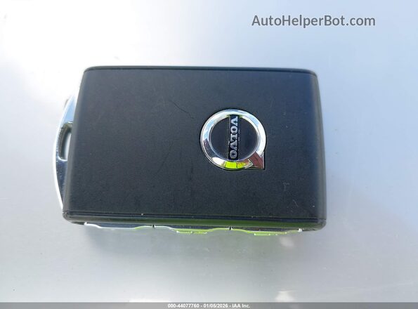YV4H60DJ3R1865540 2024 VOLVO XC60 RECHARGE PLUG-IN HYBRID Black Vista del salpicadero