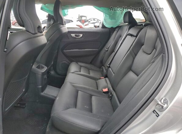 YV4H60DL2R1923655 2024 VOLVO XC60 Silver Widok wnętrza z tyłu