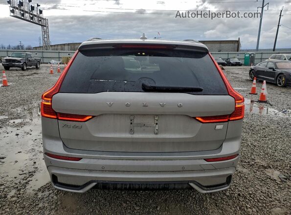 YV4H60DL2R1923655 2024 VOLVO XC60 Silver Widok z tyłu