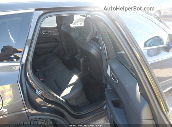 YV4H60DL6N1077203 2022 VOLVO XC60 RECHARGE PLUG-IN HYBRID Серый Вид наклейки с VIN-кодом