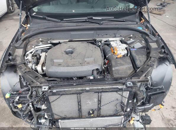 YV4H60DM3R1944927 2024 VOLVO XC60 RECHARGE PLUG-IN HYBRID Black Widok z tyłu