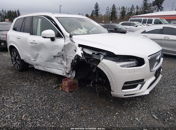 YV4H60LE7R1215100 2024 VOLVO XC90 RECHARGE PLUG-IN HYBRID Белый Передняя правая четверть